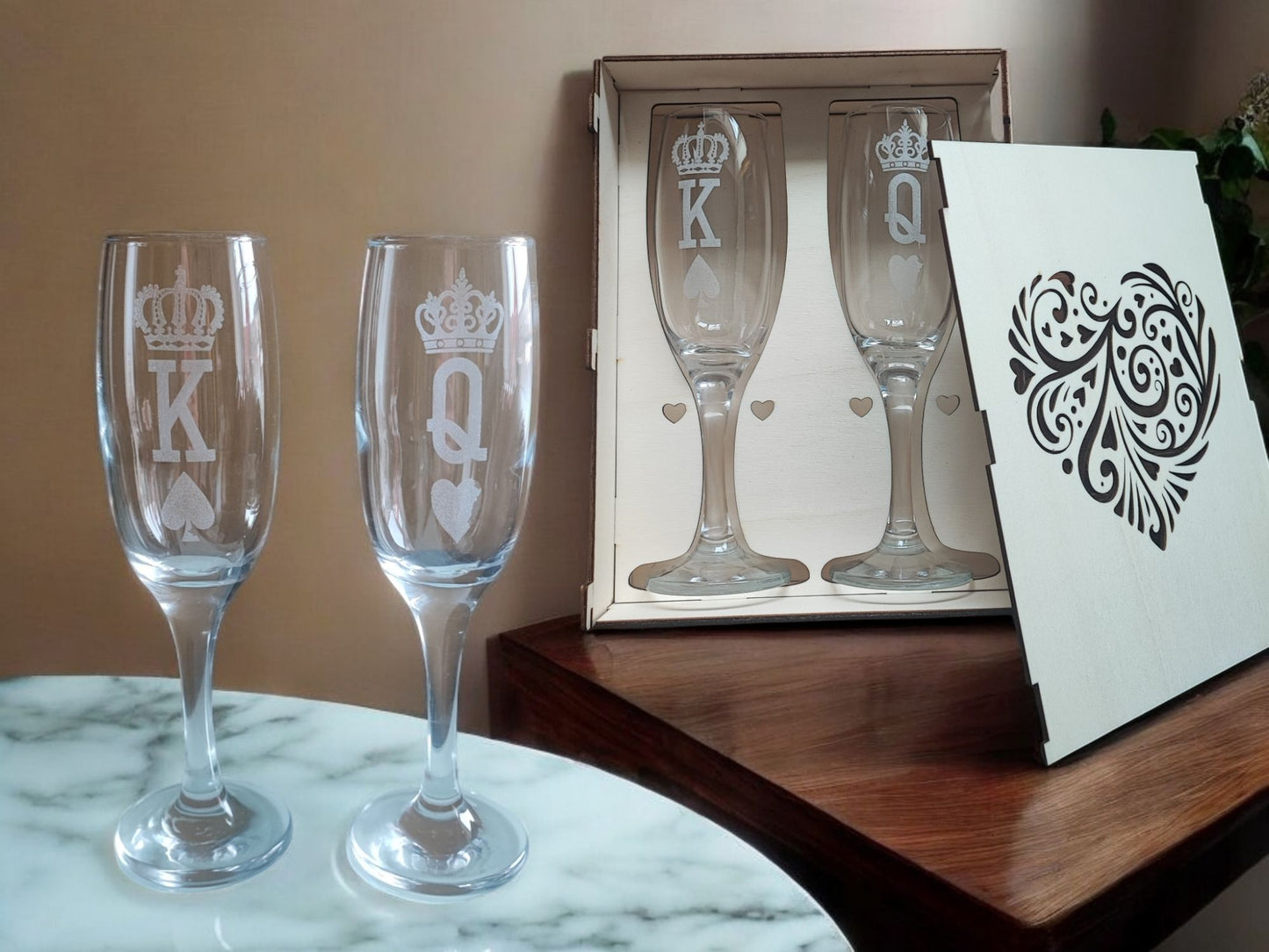 Engraved Glass - "The king and queen of champagne glasses" set of 2
