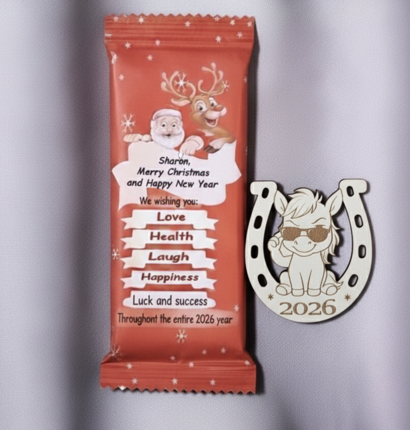 Chocolate "Merry Christmas" 2026 + Magnet horse shoe