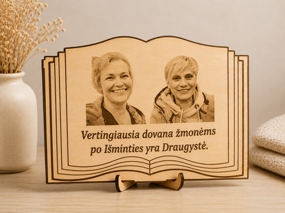 Personalizuojama 3D knygos formos dekoracija