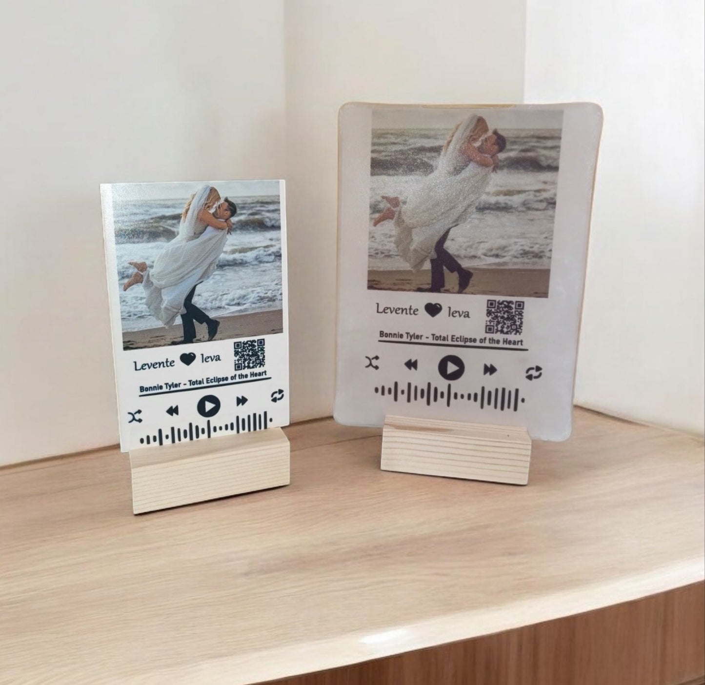 Photo & Music Acrylic Stand