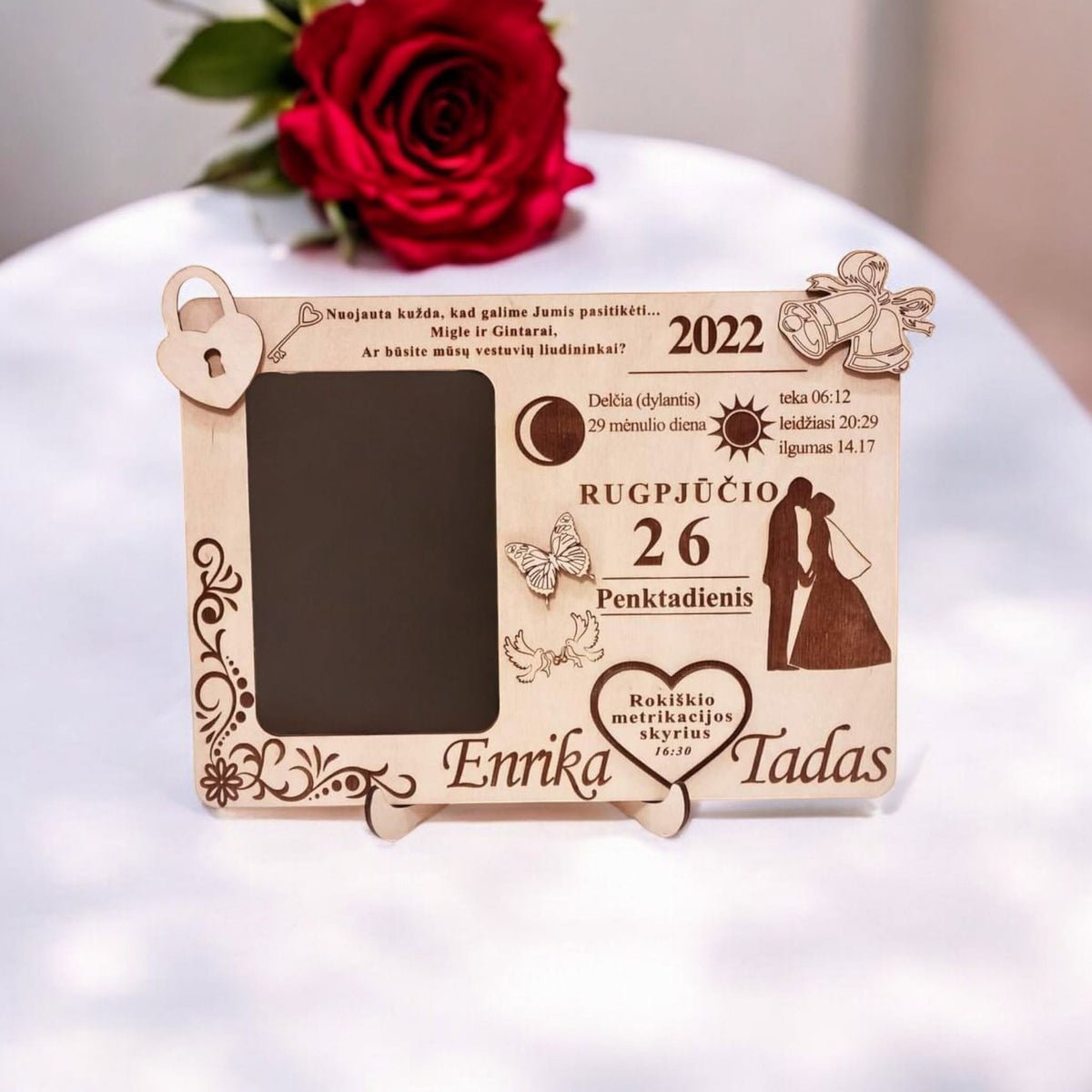 Personalizuotos metrikos pavyzdys vestuvėms