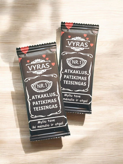 🎁 Puodelis ir šokoladas – dovanų rinkinys